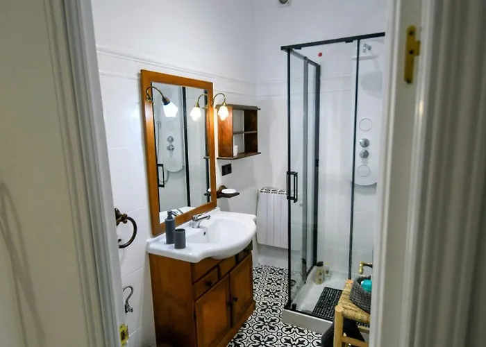 La Esquina Del Castillo - A 15 Min De Puy Du Fou *